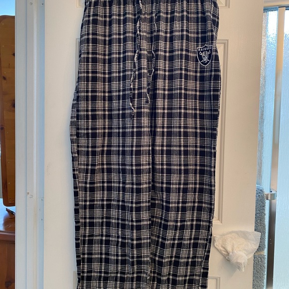 Las Vegas Raiders NFL Apparel Plaid Lounge Pants L - Picture 7 of 8